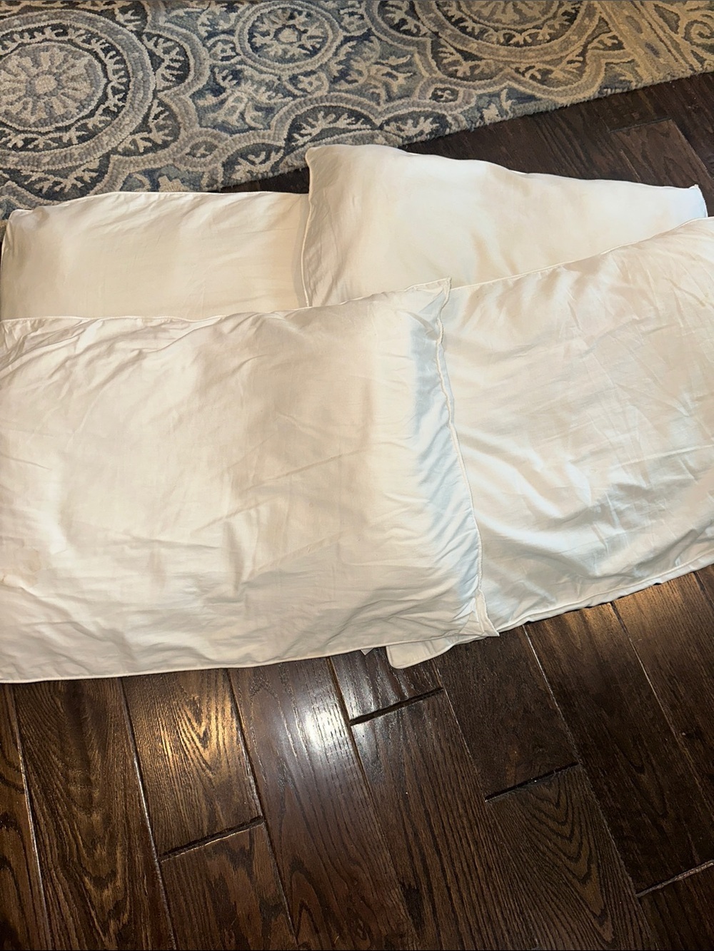 Kind-lier set of 4 organic bed pillows
